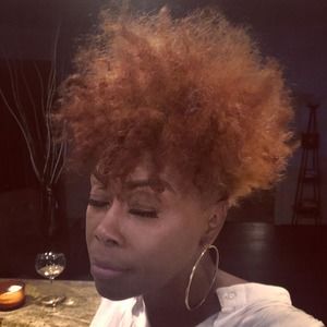 Meet your Posher, Pamela